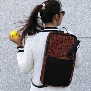 MYTAGALONGS Sling Bag